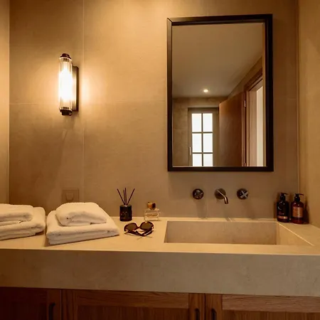 Elion Private Pool Villa İstanköy